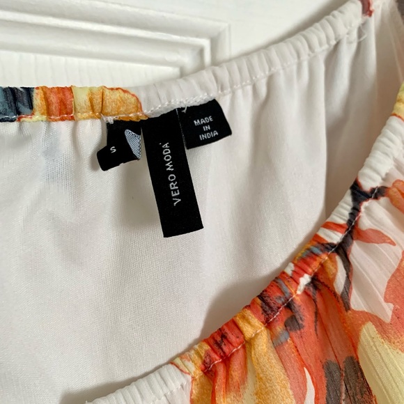 Orchid Off-the-Shoulder Summer Dress - Picture 3 of 4